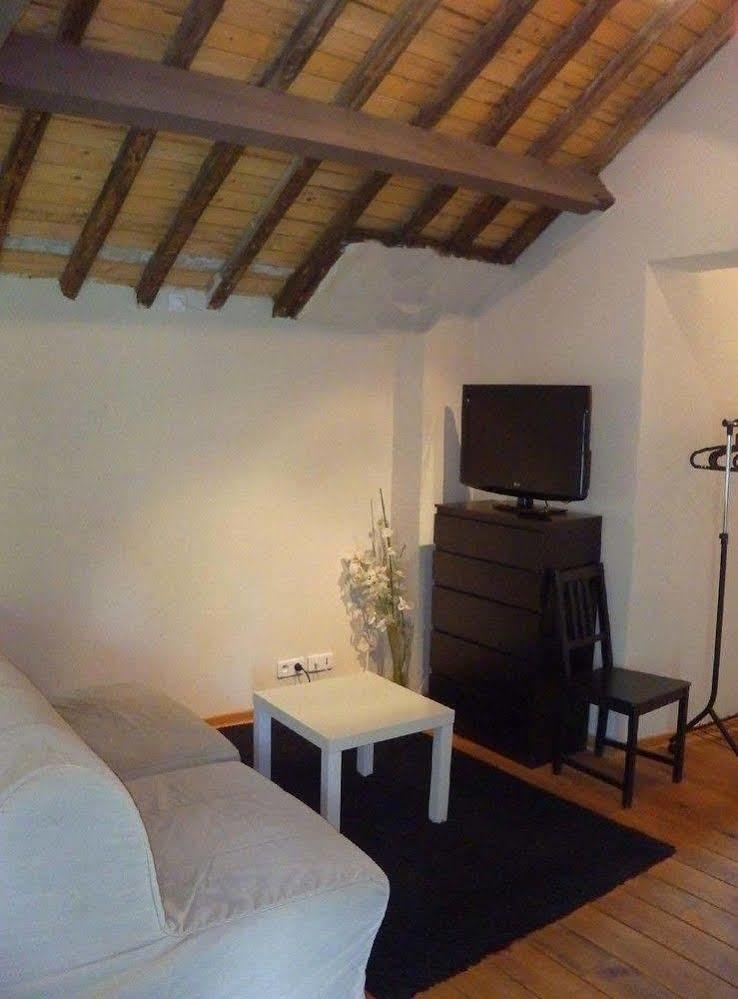 Domaine Du Moulin De Champie - Versailles - Gites & Suites Feucherolles Dış mekan fotoğraf