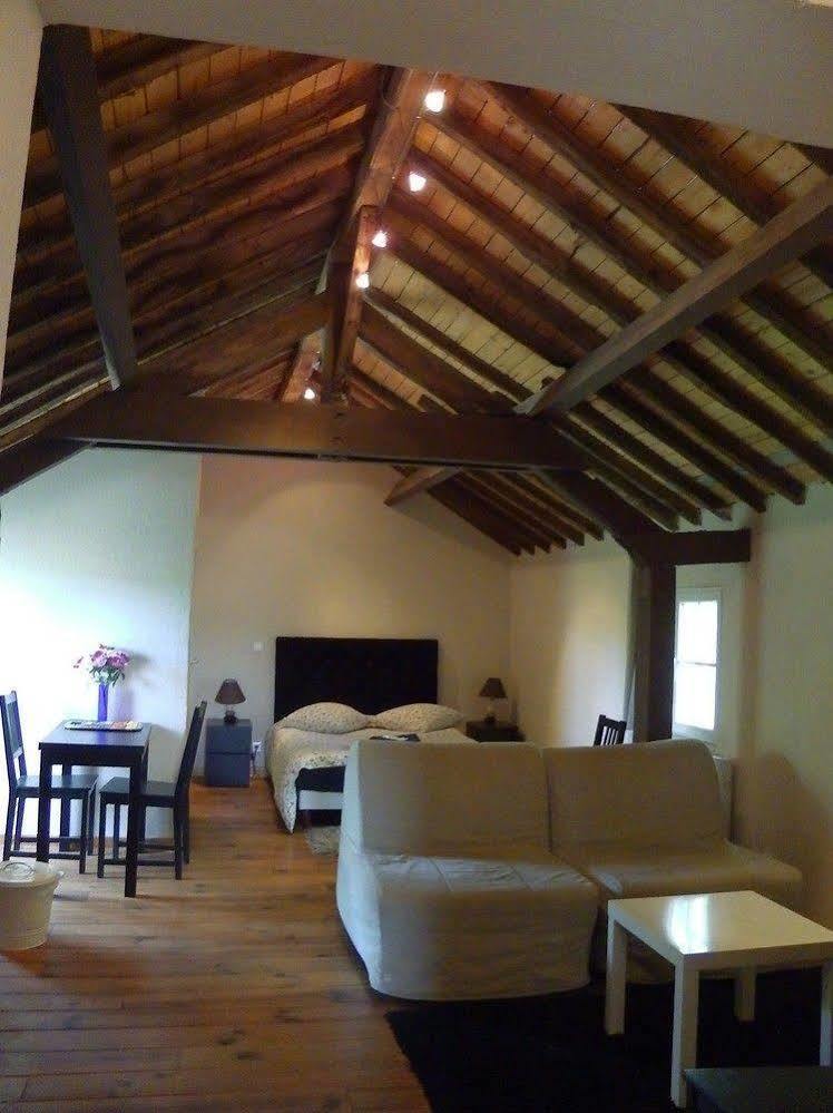 Domaine Du Moulin De Champie - Versailles - Gites & Suites Feucherolles Dış mekan fotoğraf