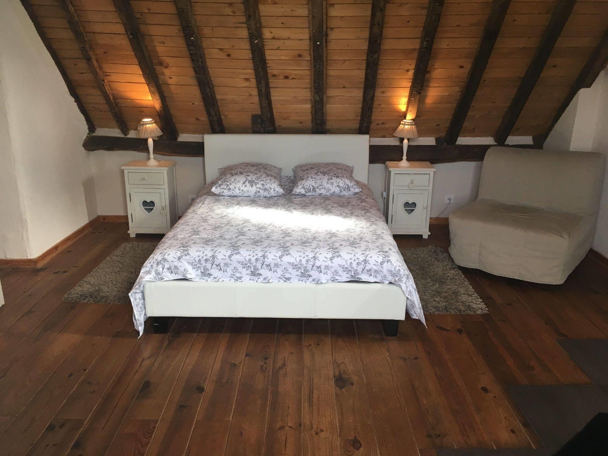 Domaine Du Moulin De Champie - Versailles - Gites & Suites Feucherolles Dış mekan fotoğraf