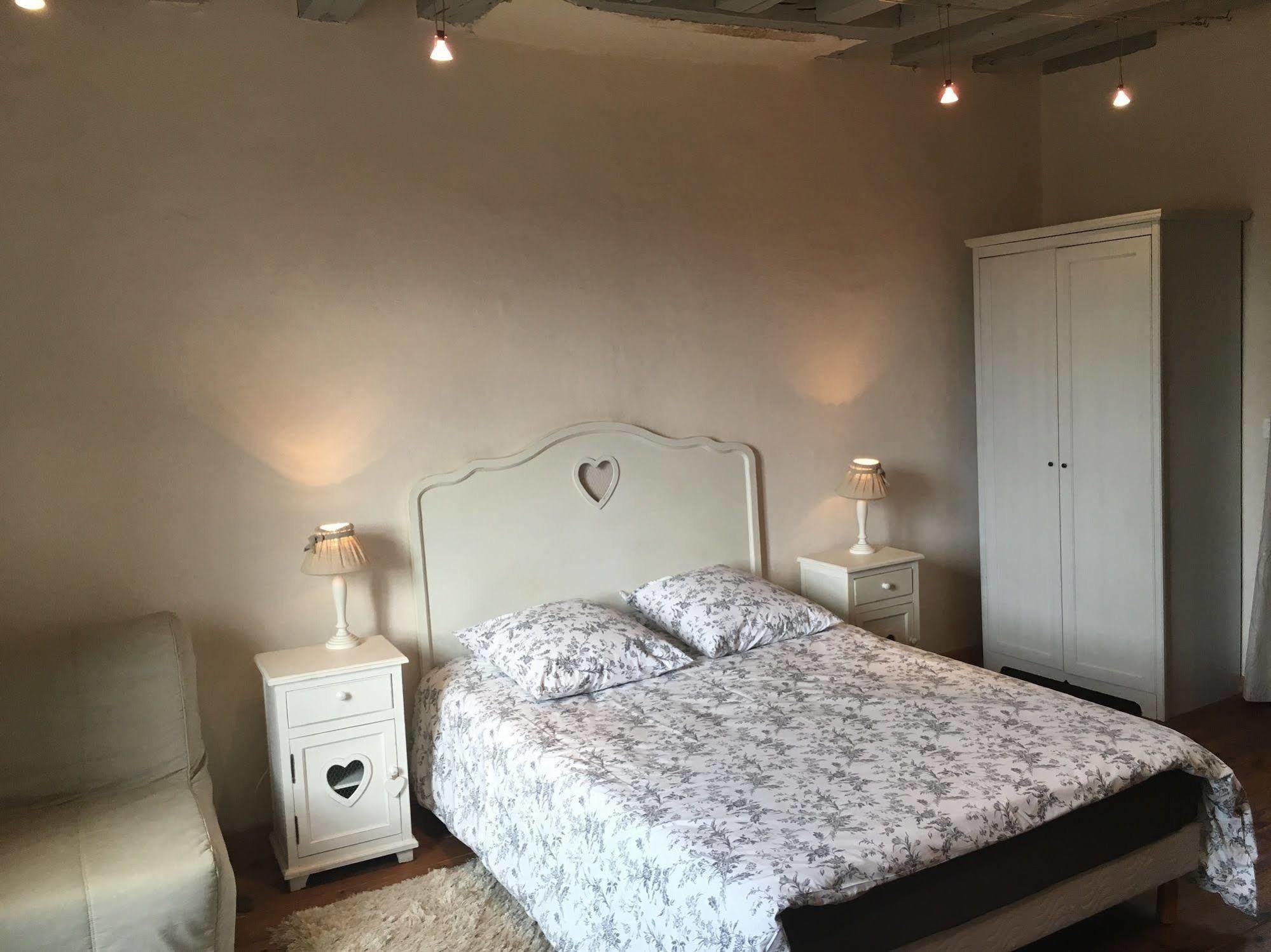 Domaine Du Moulin De Champie - Versailles - Gites & Suites Feucherolles Dış mekan fotoğraf